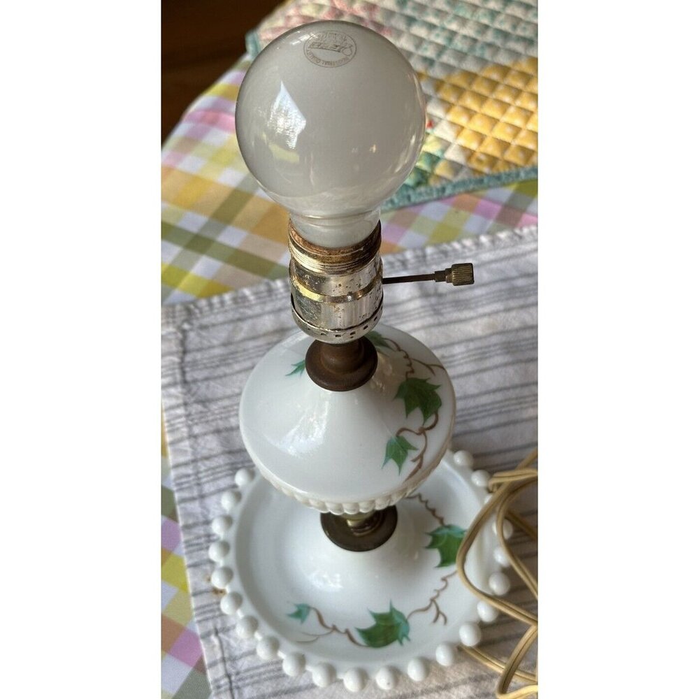 White Milk Hobnail Light Painted Boudoir Table Bedroom Ivy Green Vtg